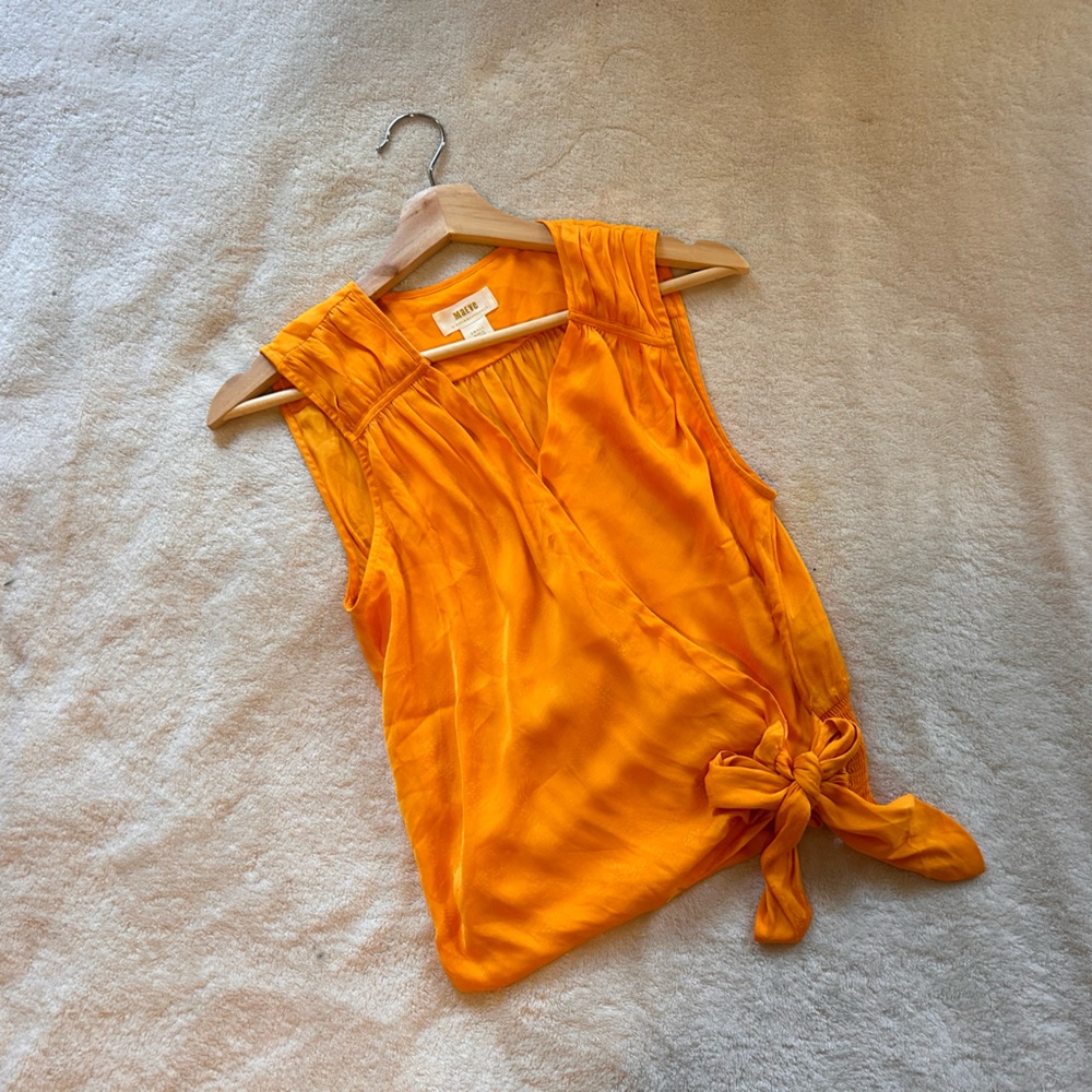 Anthropologie | Size S | Sleeveless V-Neck Blouse with wrap